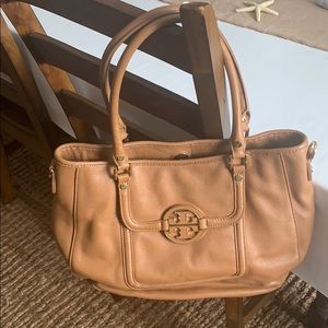 Tory Burch bag